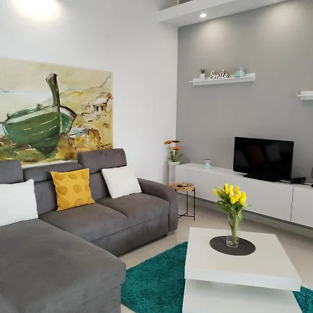 Δωμάτια σε οικογενειακή κατοικία La Marija *